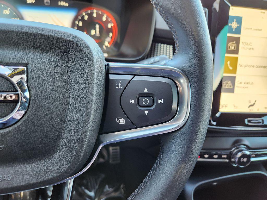 used 2022 Volvo XC40 car, priced at $26,797