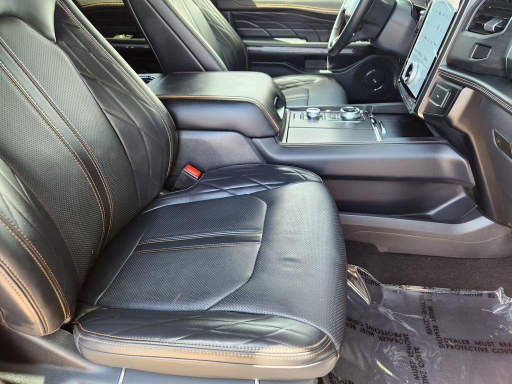 used 2024 Ford Expedition car, priced at $57,857