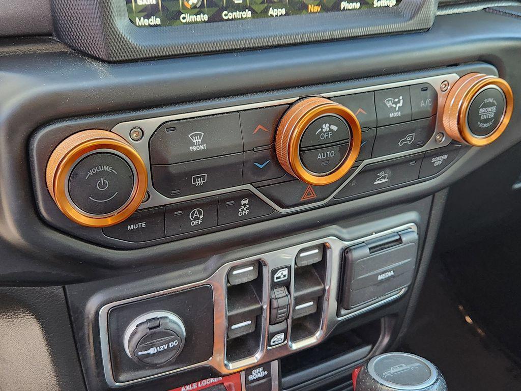 used 2022 Jeep Gladiator car, priced at $38,697