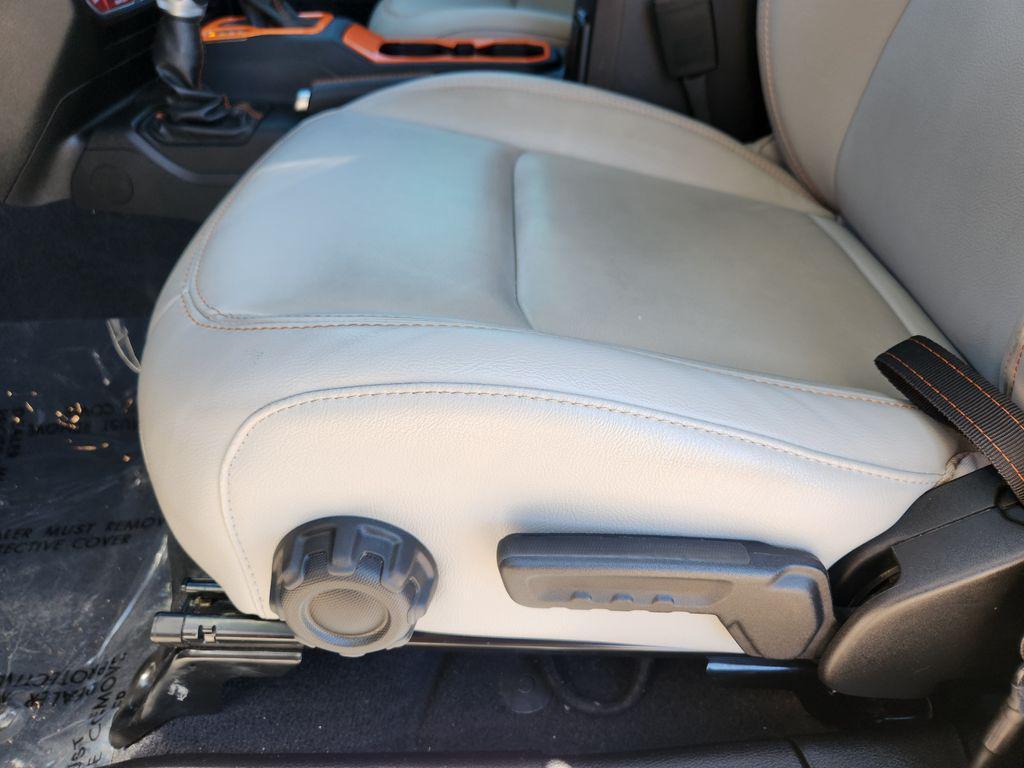 used 2022 Jeep Gladiator car, priced at $35,939