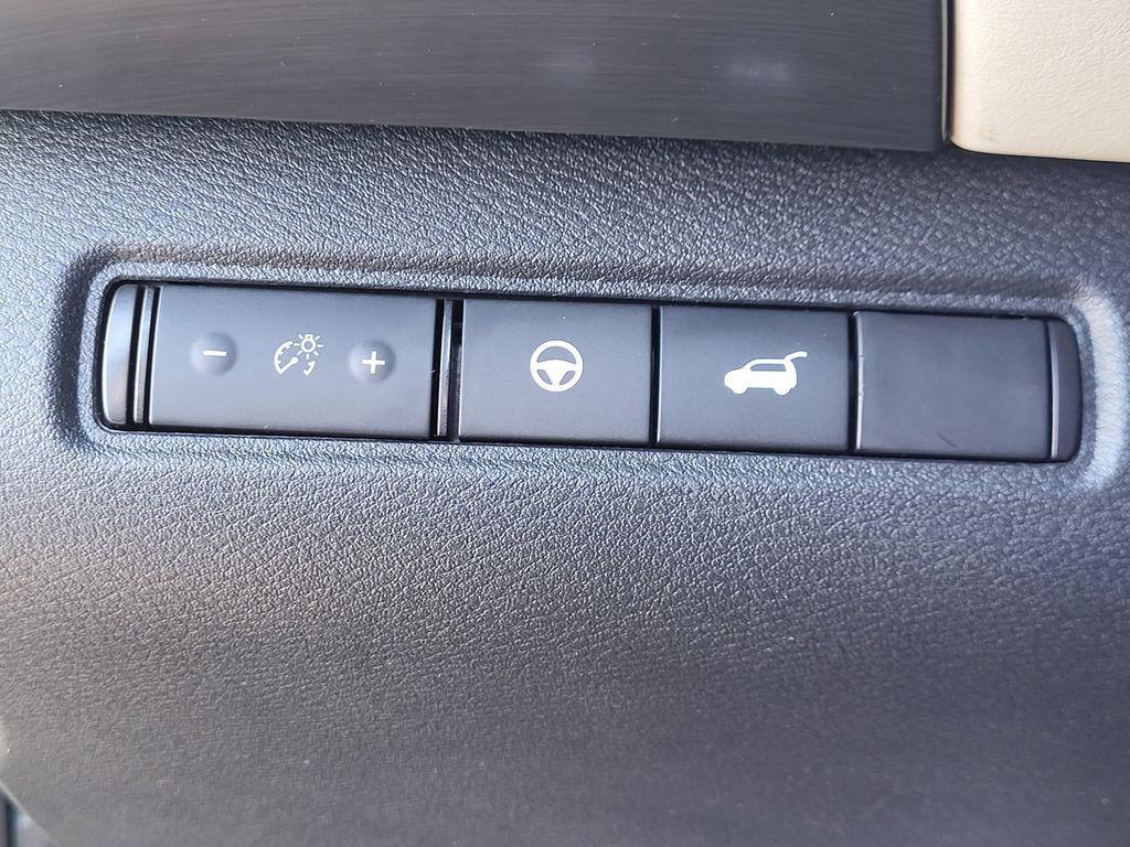 used 2023 Nissan Pathfinder car, priced at $30,662