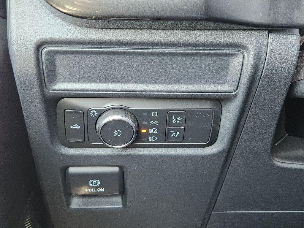 used 2022 Ford F-150 car, priced at $30,797