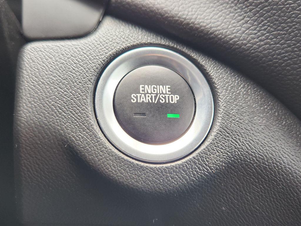 used 2023 Chevrolet Equinox car, priced at $20,102
