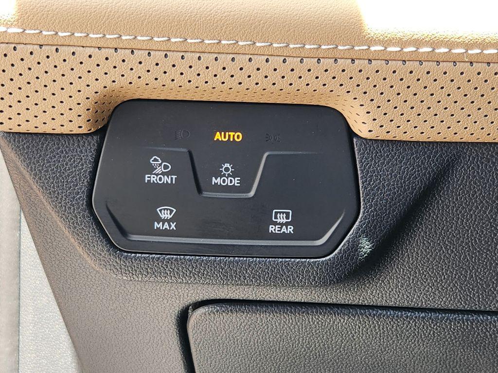 new 2026 Volkswagen Atlas Cross Sport car
