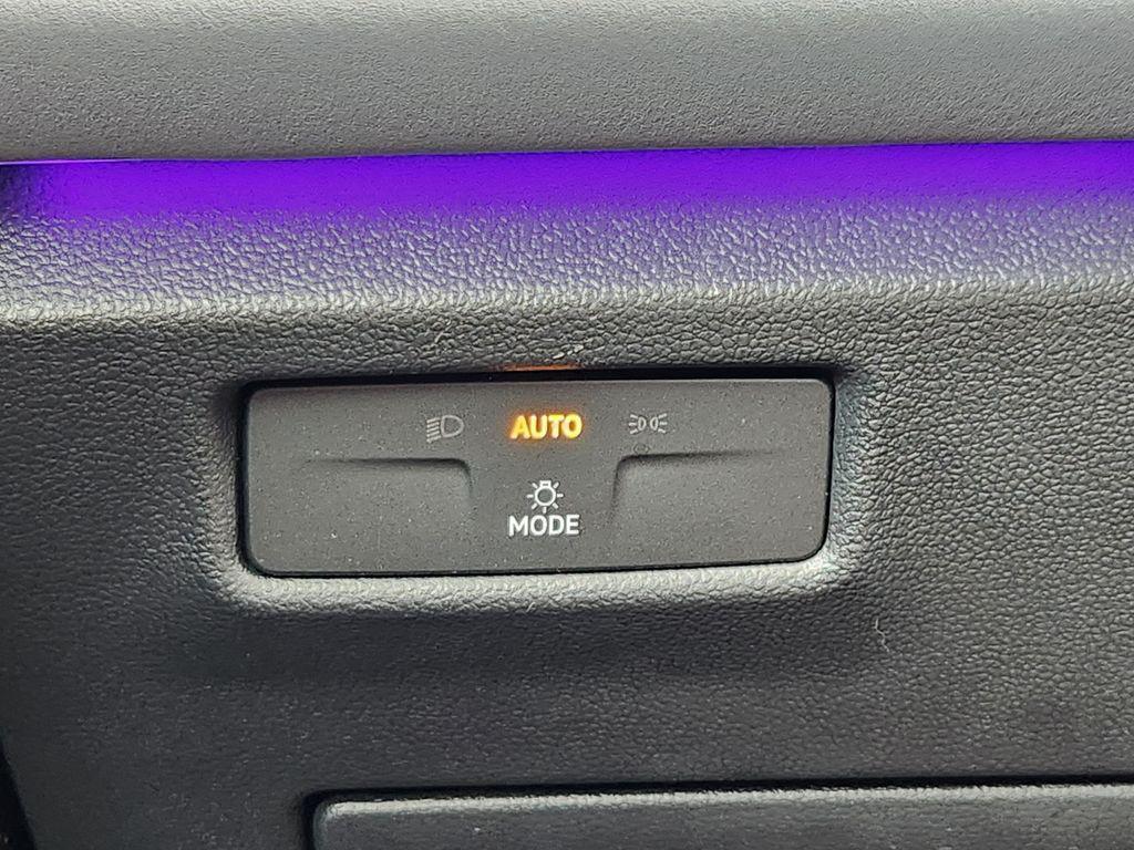 new 2025 Volkswagen Tiguan car