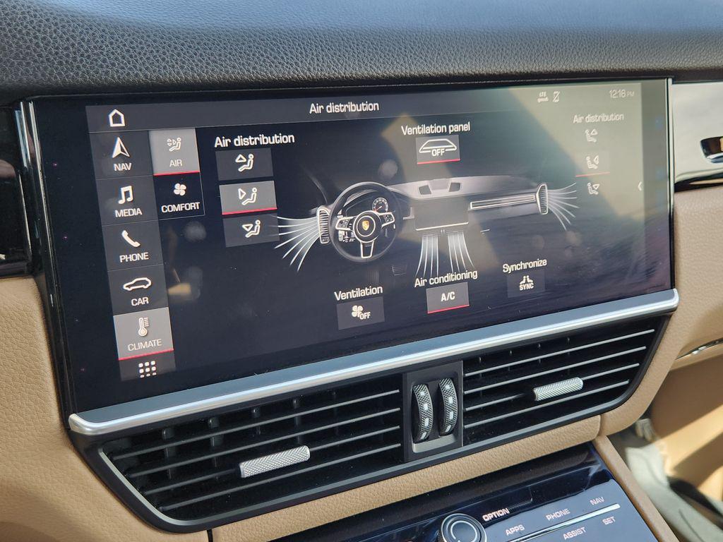 used 2019 Porsche Cayenne car, priced at $27,817