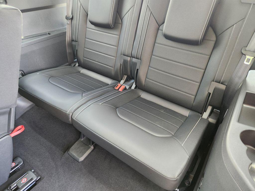 new 2026 Volkswagen Atlas car
