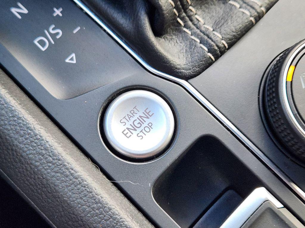 used 2021 Volkswagen Atlas Cross Sport car, priced at $20,797