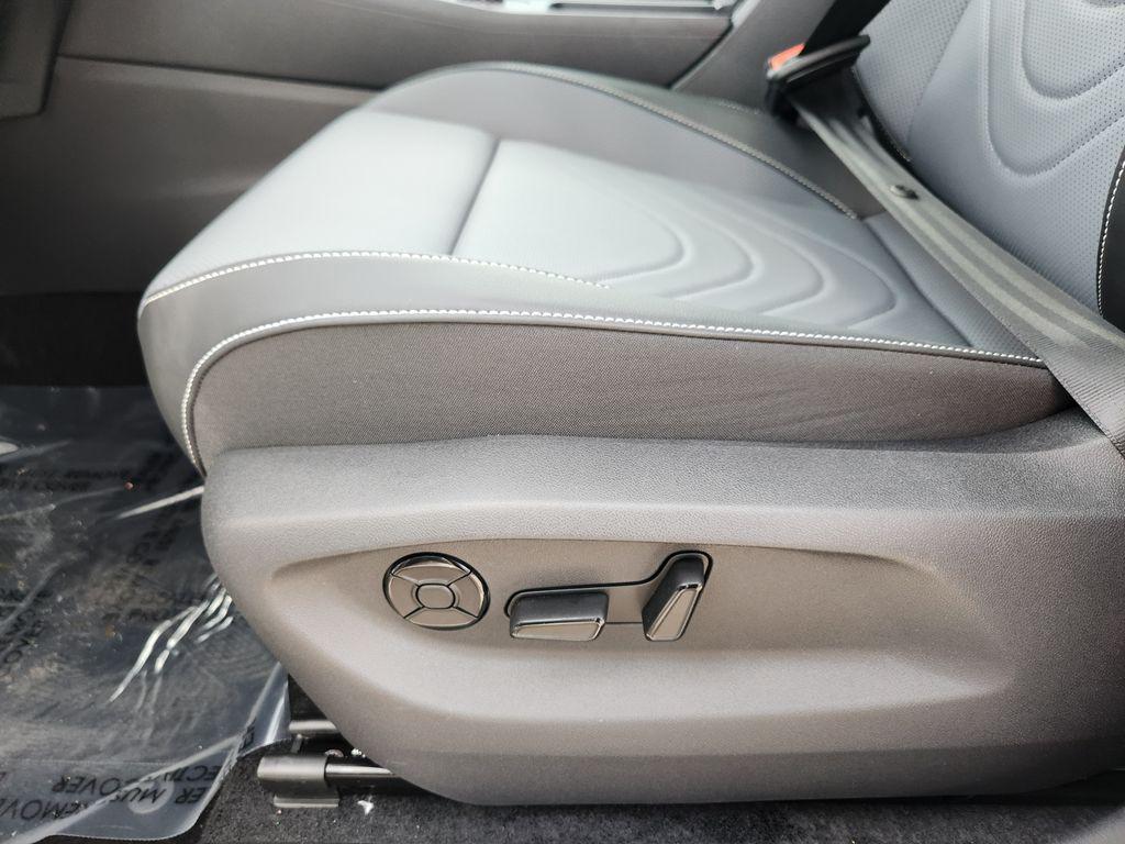 new 2026 Volkswagen Tiguan car
