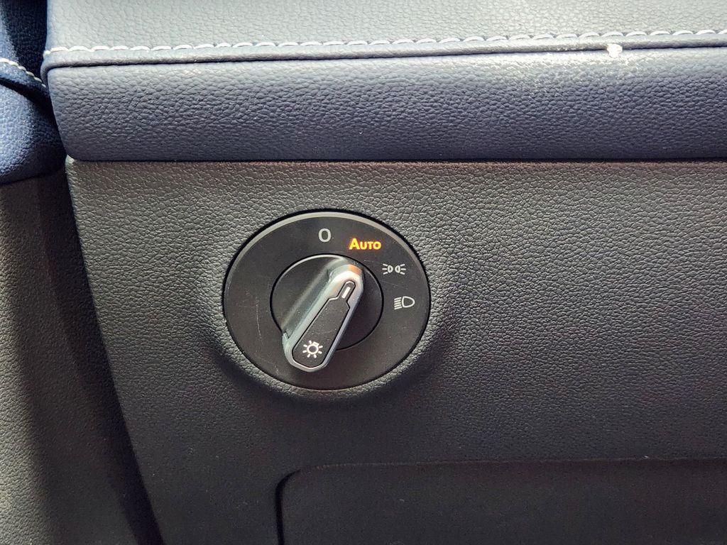 new 2026 Volkswagen Taos car