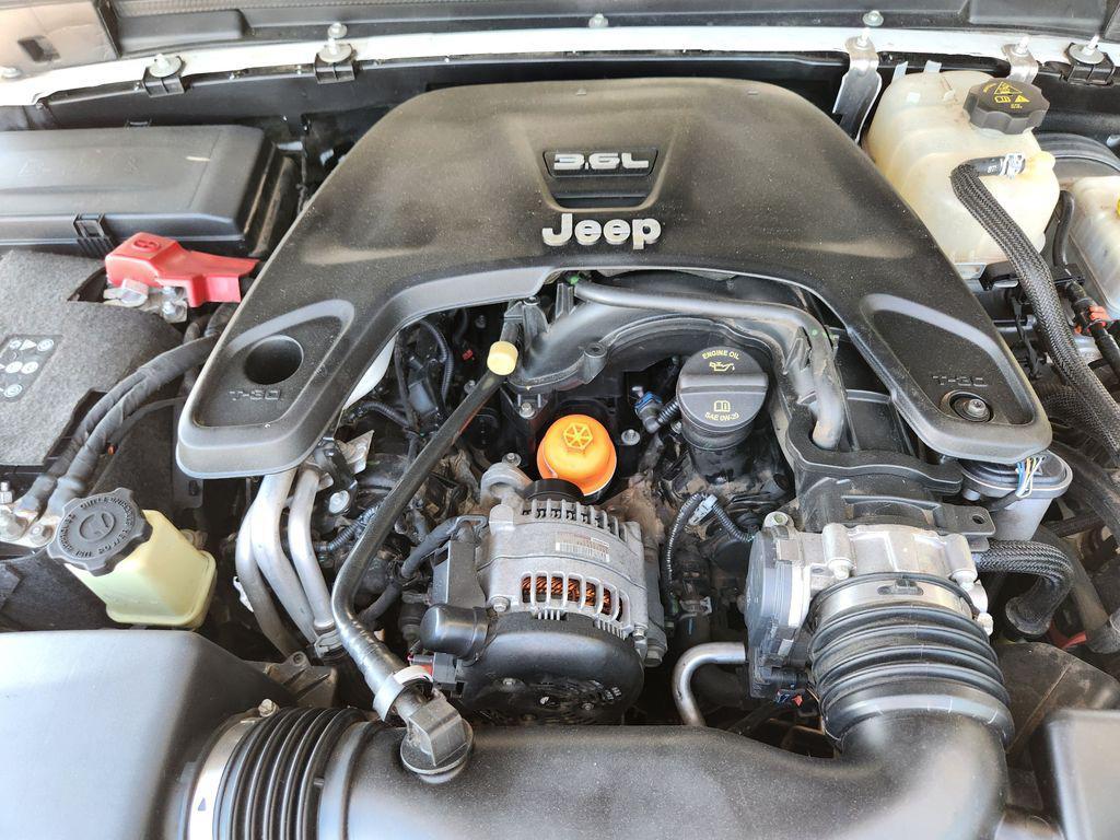 used 2018 Jeep Wrangler Unlimited car, priced at $20,642