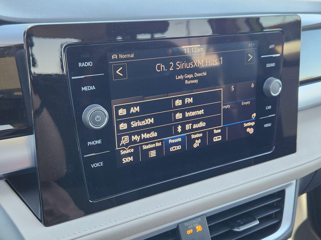 new 2026 Volkswagen Taos car