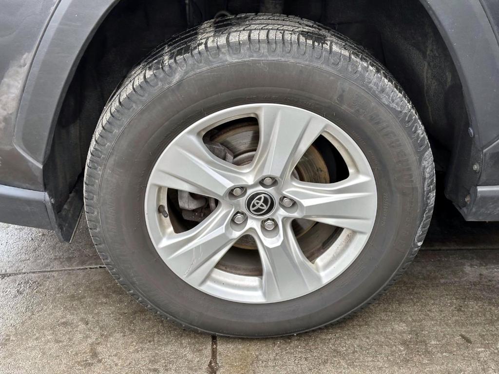 used 2021 Toyota RAV4 car, priced at $23,666