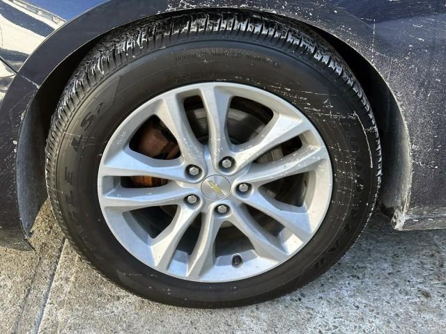 used 2018 Chevrolet Malibu car, priced at $16,585