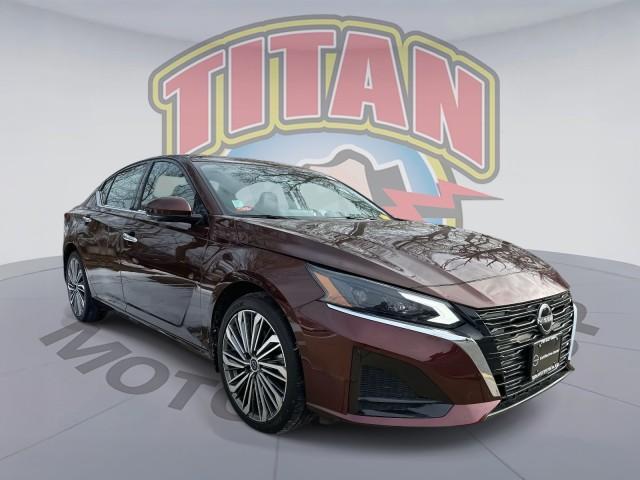 used 2024 Nissan Altima car, priced at $24,054