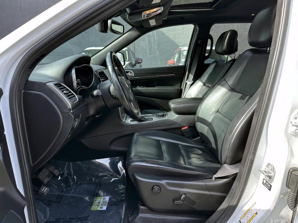 used 2021 Jeep Grand Cherokee car, priced at $24,895