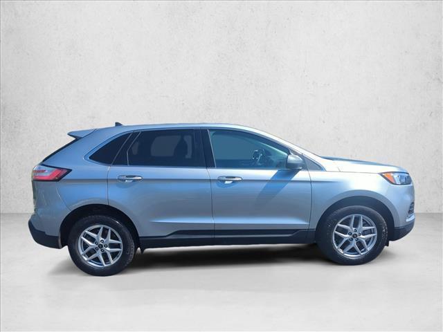 used 2024 Ford Edge car, priced at $32,157