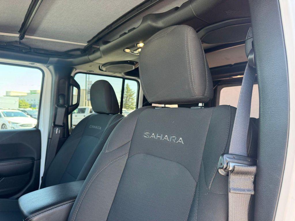 used 2022 Jeep Wrangler Unlimited car, priced at $31,299