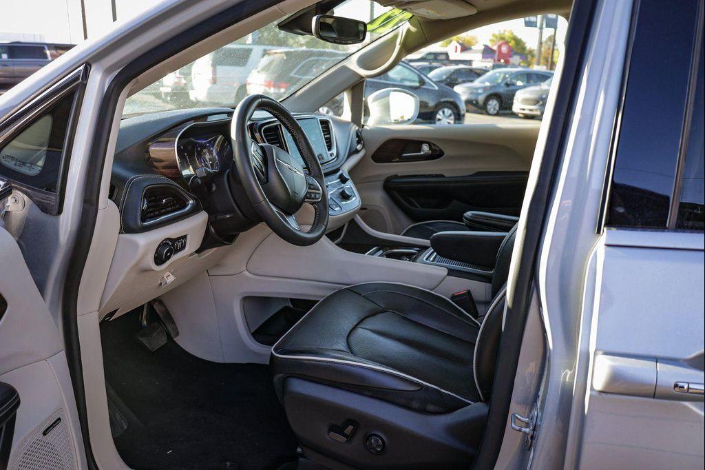 used 2022 Chrysler Pacifica car, priced at $26,839