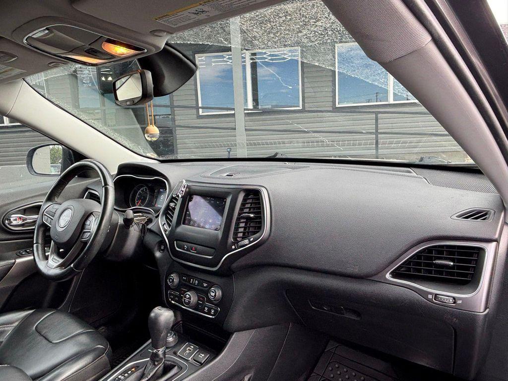 used 2019 Jeep Cherokee car, priced at $14,199