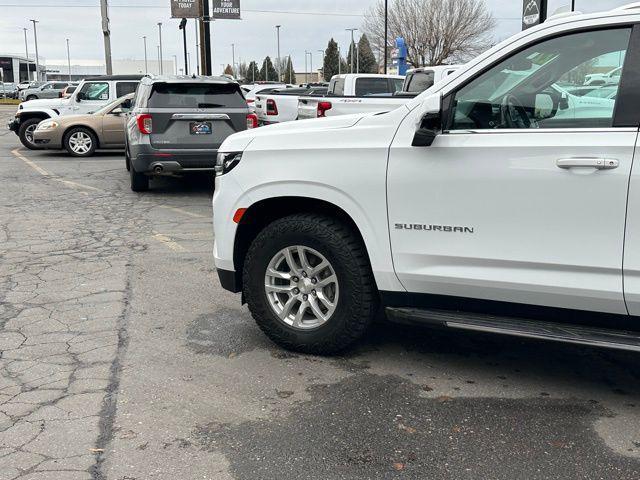 used 2022 Chevrolet Suburban car, priced at $35,490