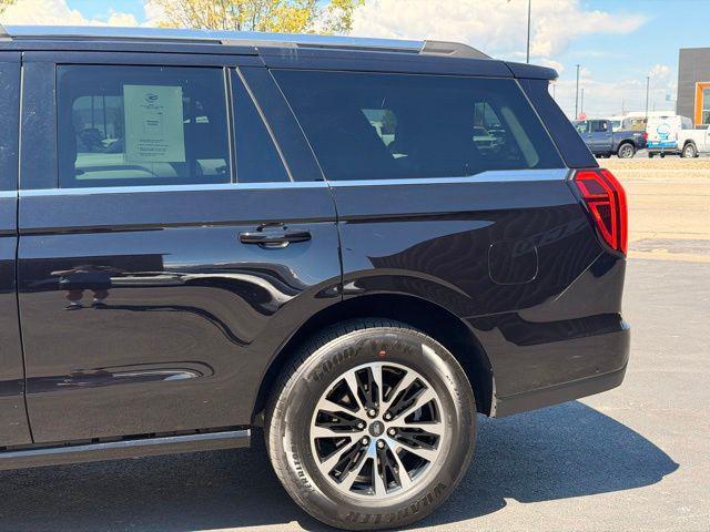 used 2025 Ford Expedition car, priced at $71,249