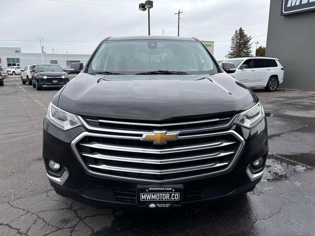 used 2018 Chevrolet Traverse car, priced at $16,499
