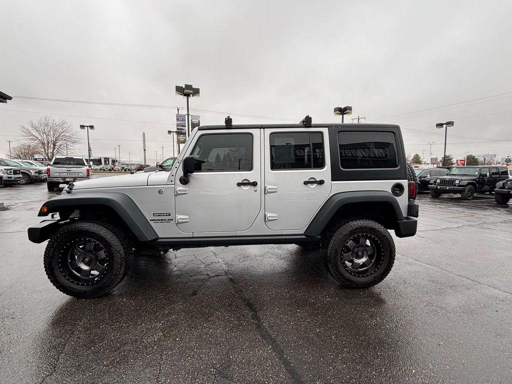 used 2012 Jeep Wrangler Unlimited car, priced at $11,330