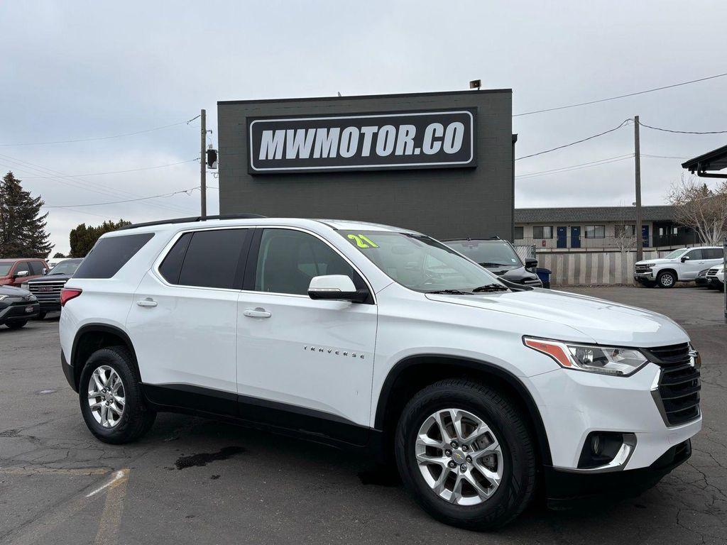 used 2021 Chevrolet Traverse car, priced at $18,900