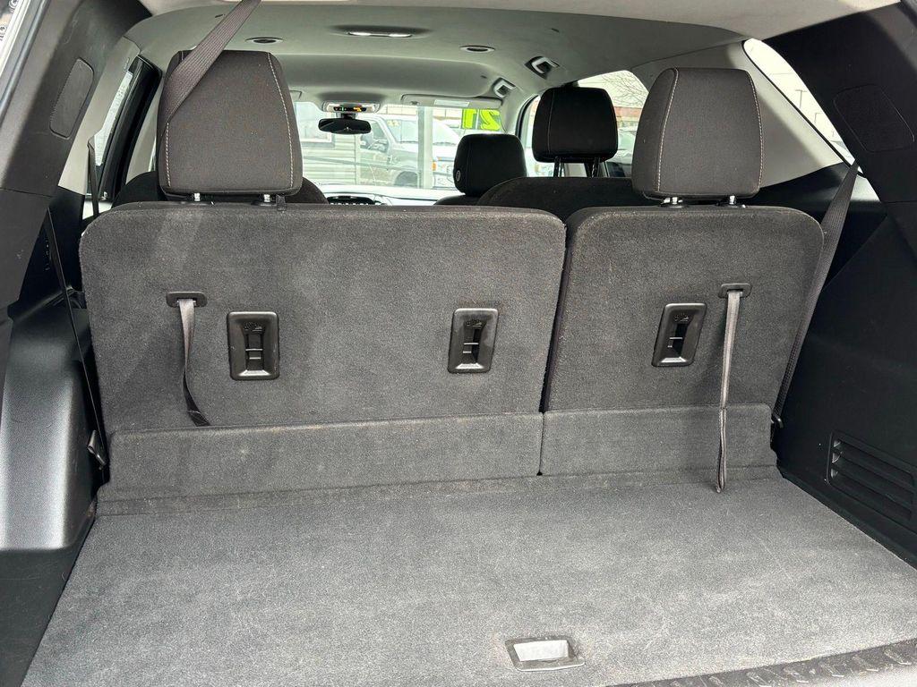 used 2021 Chevrolet Traverse car, priced at $18,900