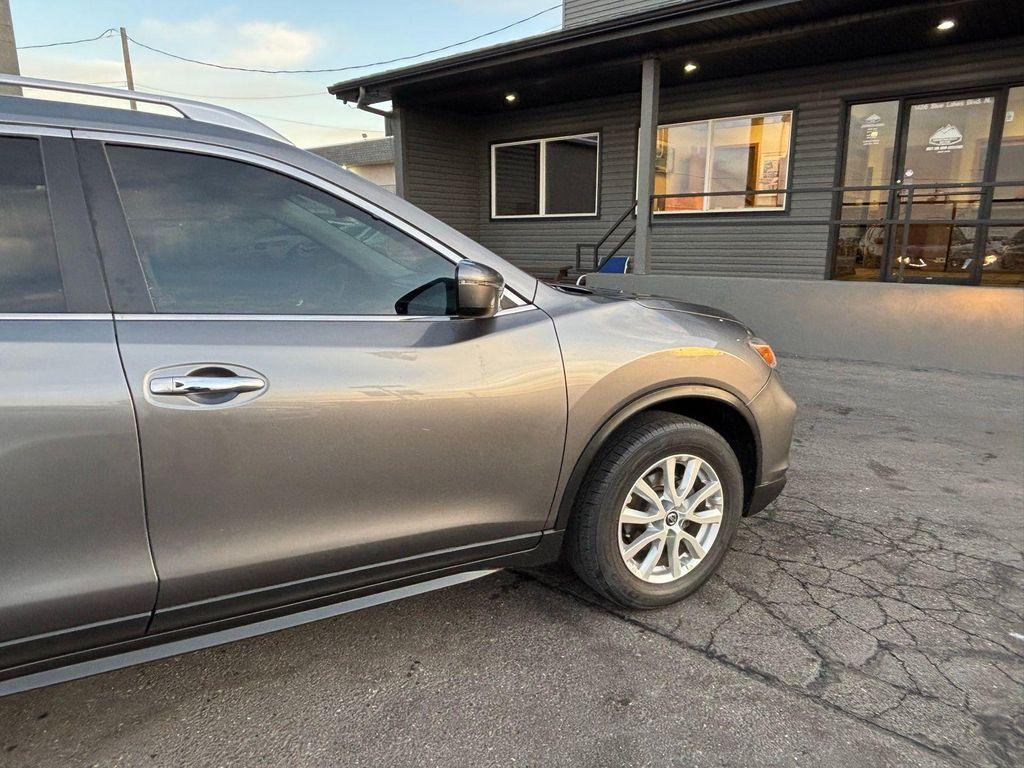 used 2020 Nissan Rogue car, priced at $14,387