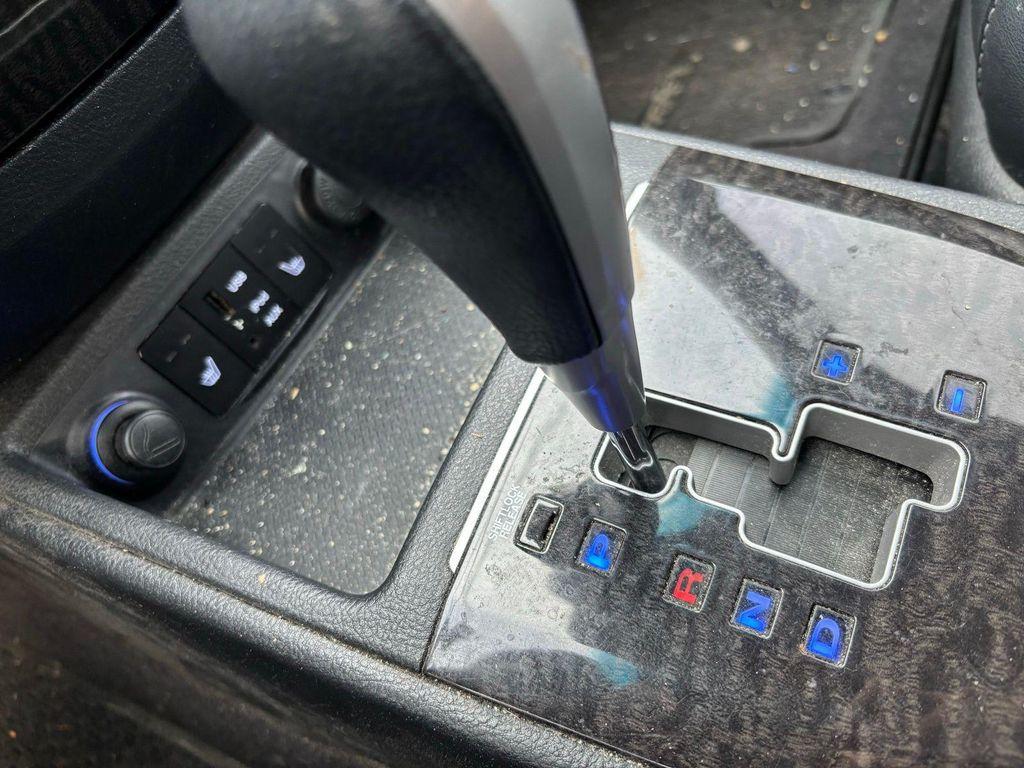 used 2009 Hyundai Santa Fe car, priced at $6,490