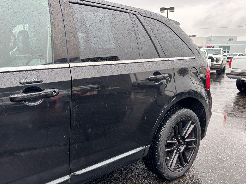 used 2011 Ford Edge car, priced at $5,499