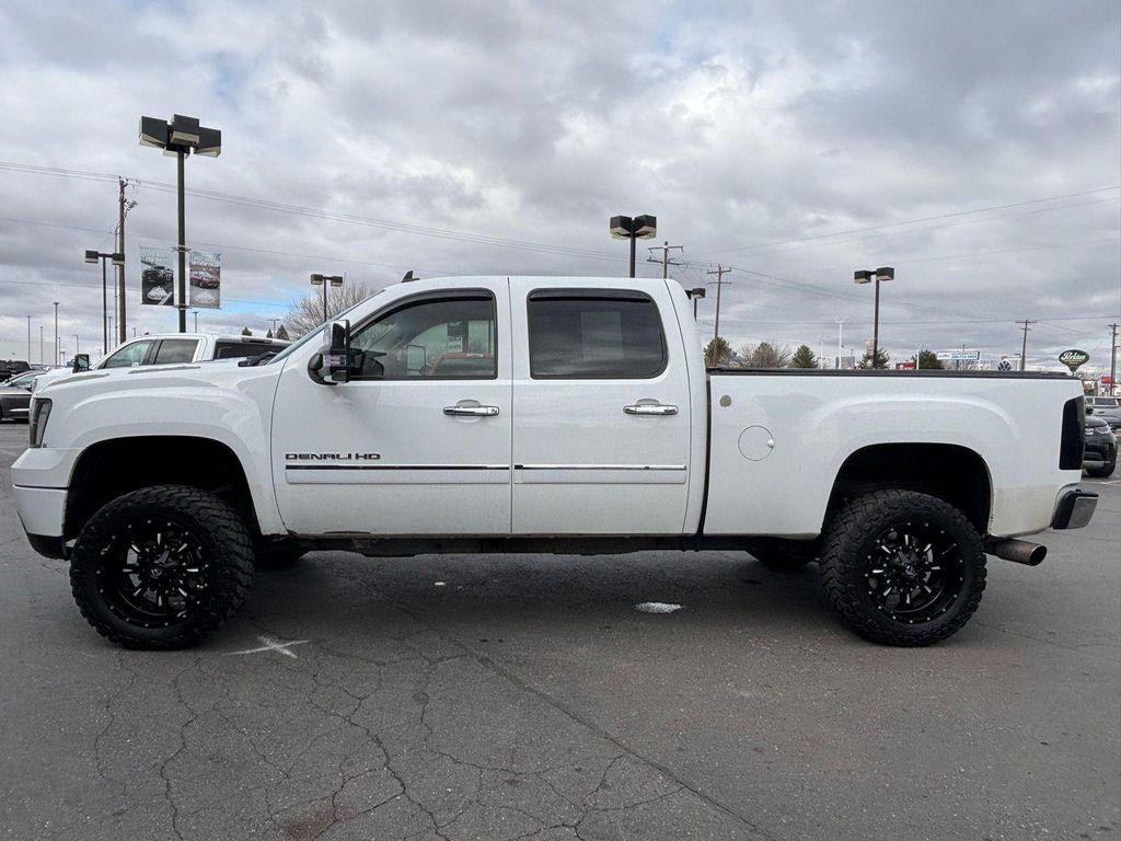 used 2011 GMC Sierra 2500 car, priced at $18,999