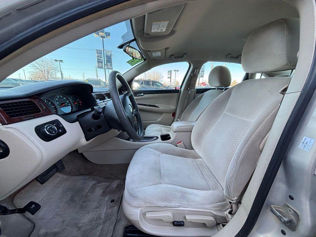 used 2009 Chevrolet Impala car, priced at $4,000