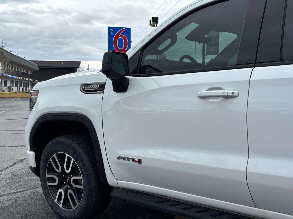 used 2023 GMC Sierra 1500 car, priced at $43,889