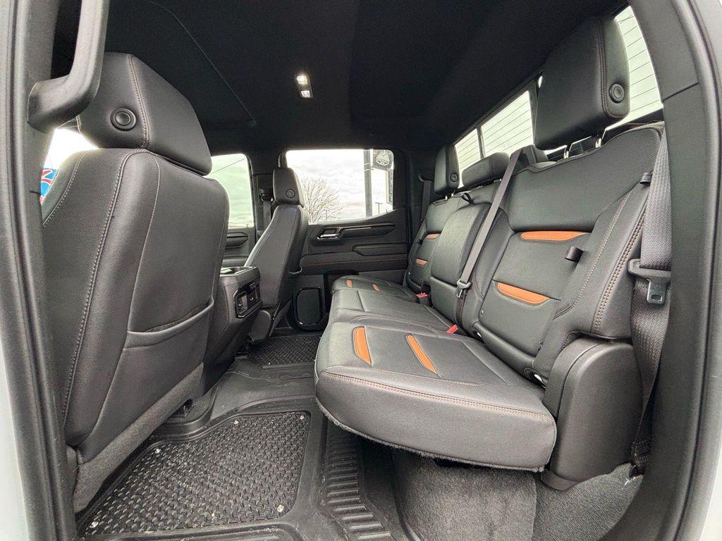 used 2023 GMC Sierra 1500 car, priced at $43,889