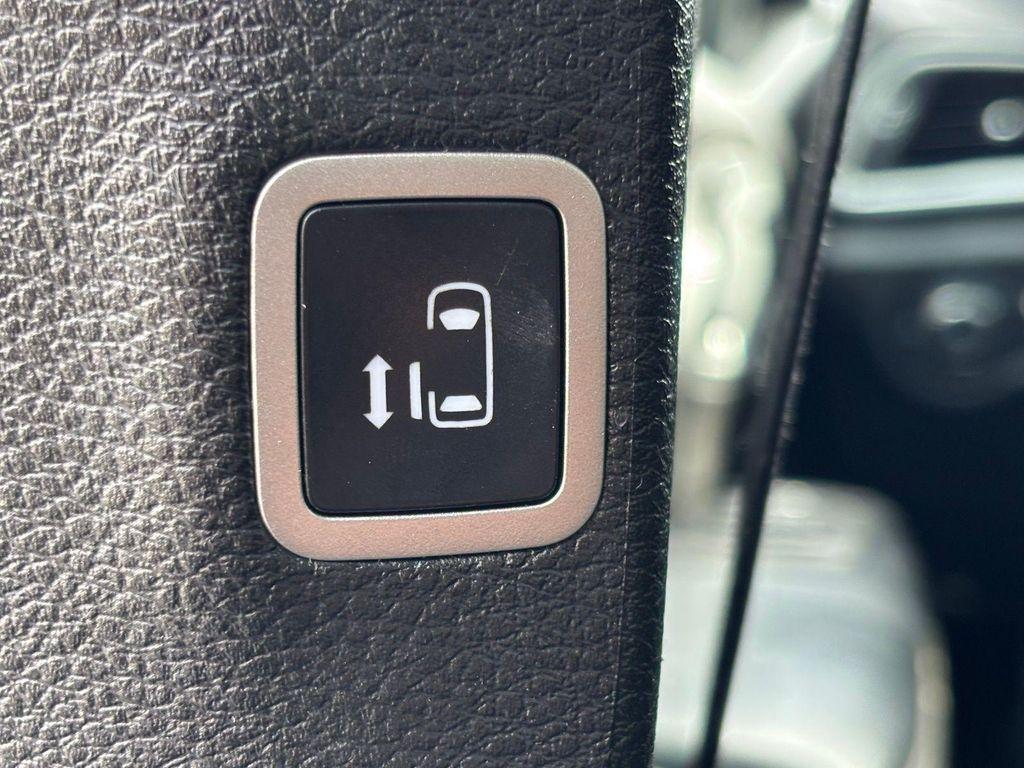 used 2024 Chrysler Pacifica car, priced at $29,431