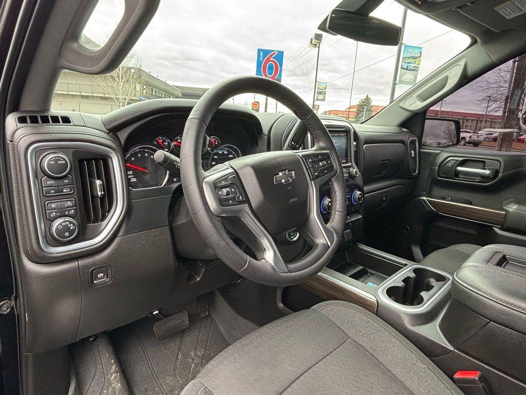 used 2022 Chevrolet Silverado 1500 car, priced at $34,999