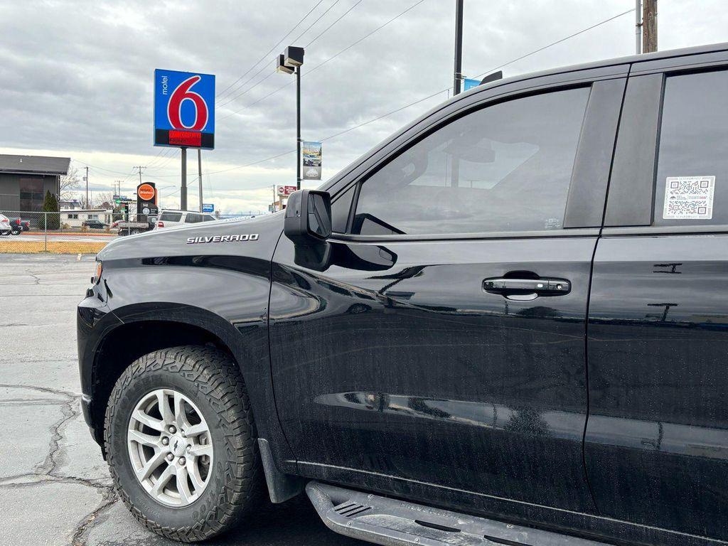 used 2022 Chevrolet Silverado 1500 car, priced at $34,999