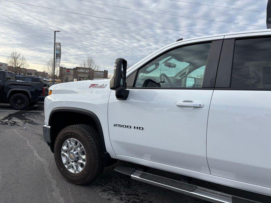 used 2023 Chevrolet Silverado 2500 car, priced at $48,888