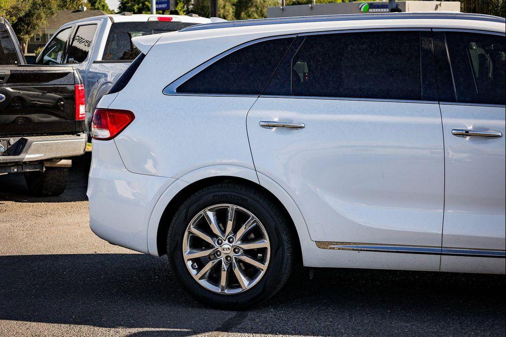 used 2017 Kia Sorento car, priced at $13,922