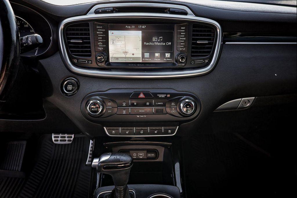used 2017 Kia Sorento car, priced at $13,922