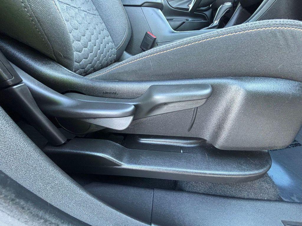 used 2021 Chevrolet Equinox car, priced at $14,990