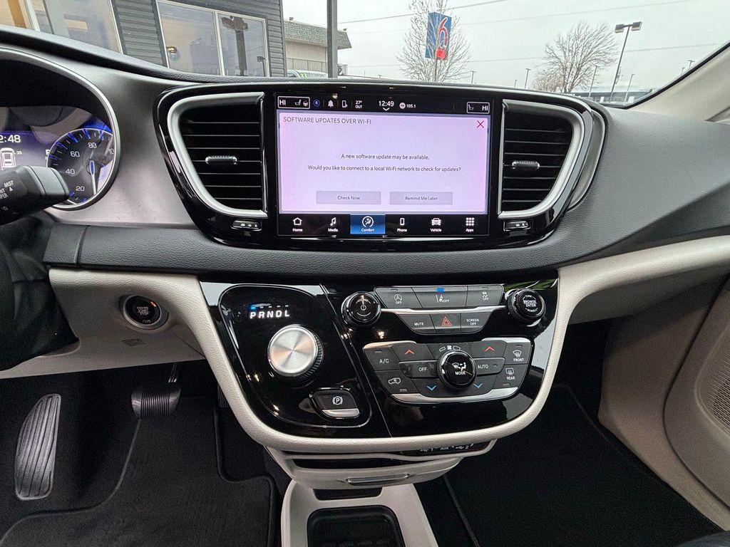 used 2022 Chrysler Pacifica car, priced at $21,449