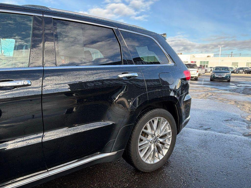 used 2017 Jeep Grand Cherokee car, priced at $15,783