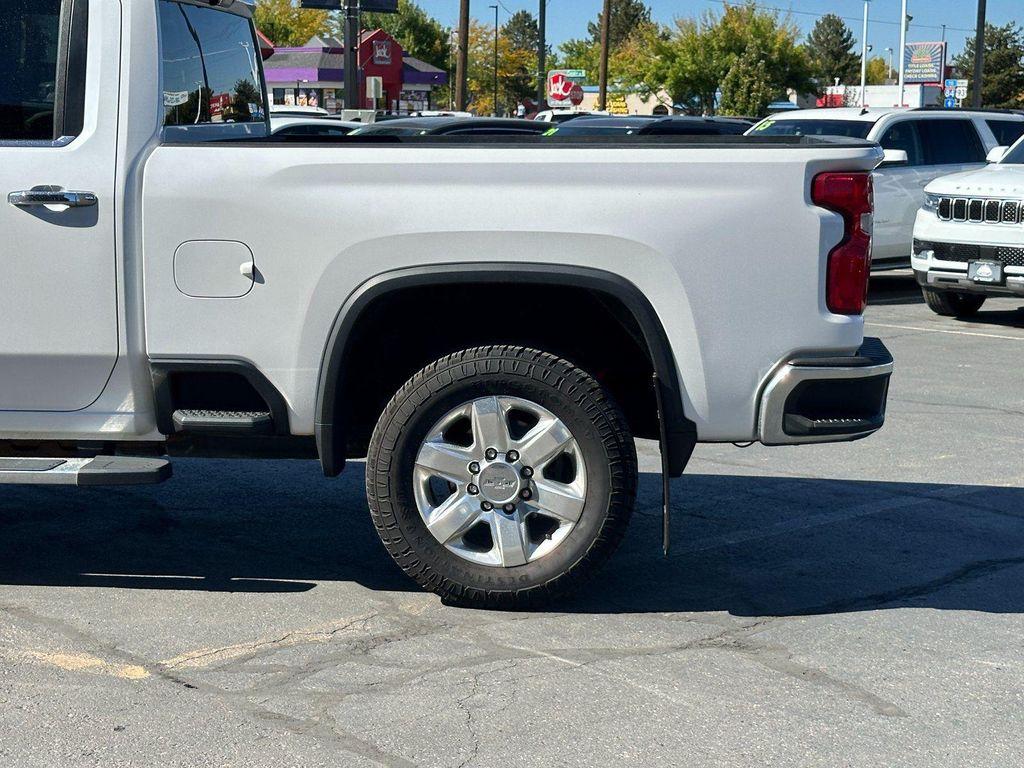 used 2022 Chevrolet Silverado 2500 car, priced at $51,900