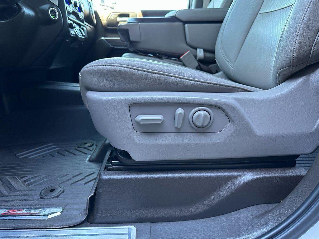 used 2022 Chevrolet Silverado 2500 car, priced at $51,900