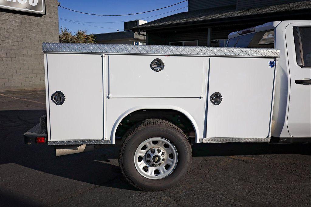 used 2021 Chevrolet Silverado 3500 car, priced at $36,288