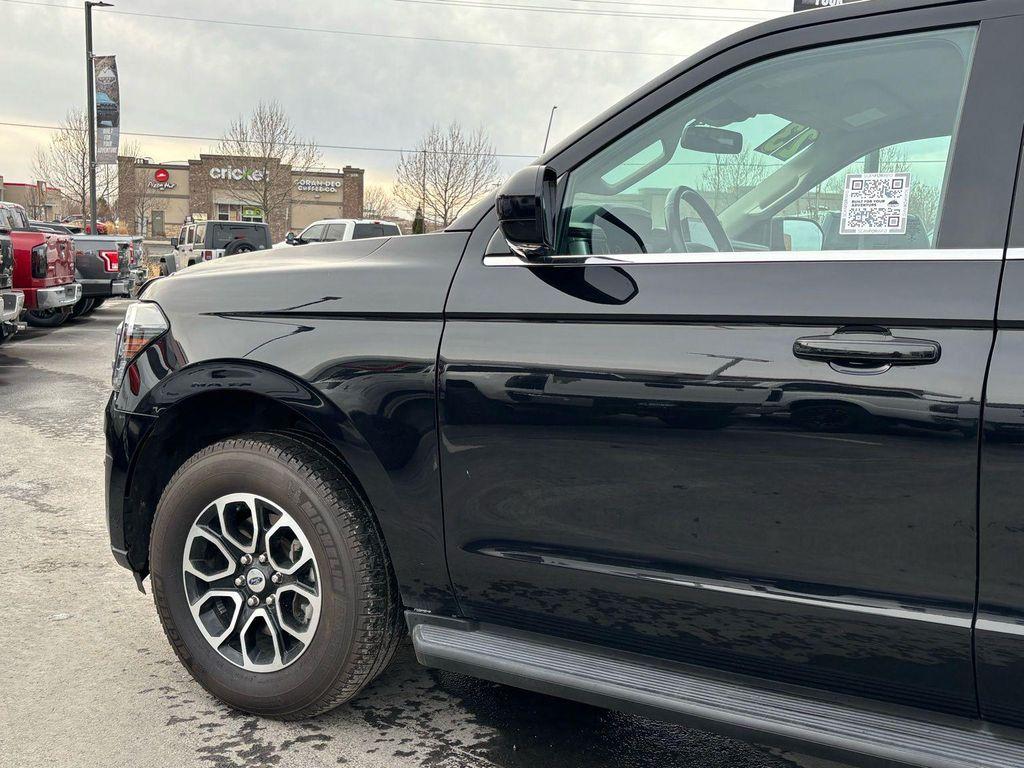 used 2023 Ford Expedition car, priced at $46,280